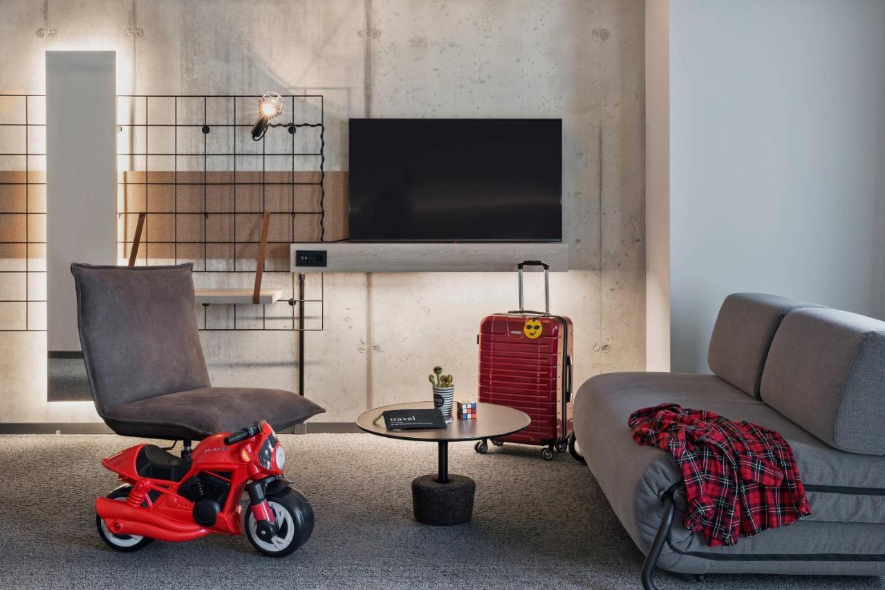 Moxy Munich Ostbahnhof Hotel Luaran gambar